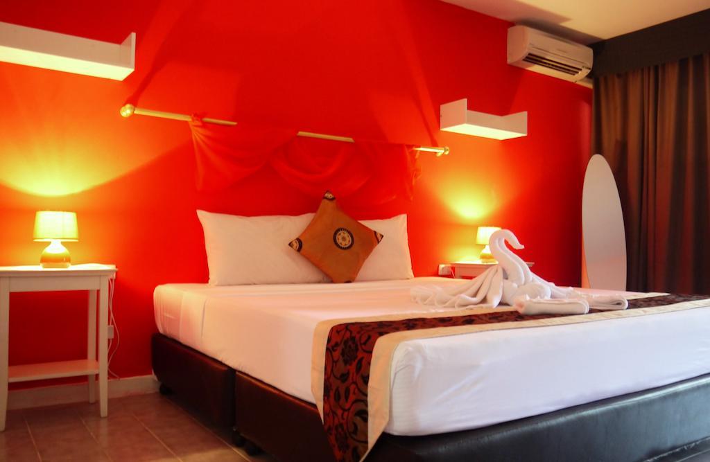Surin Sweet Hotel エクステリア 写真