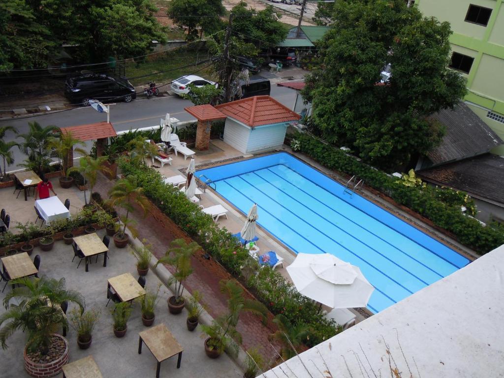 Surin Sweet Hotel エクステリア 写真