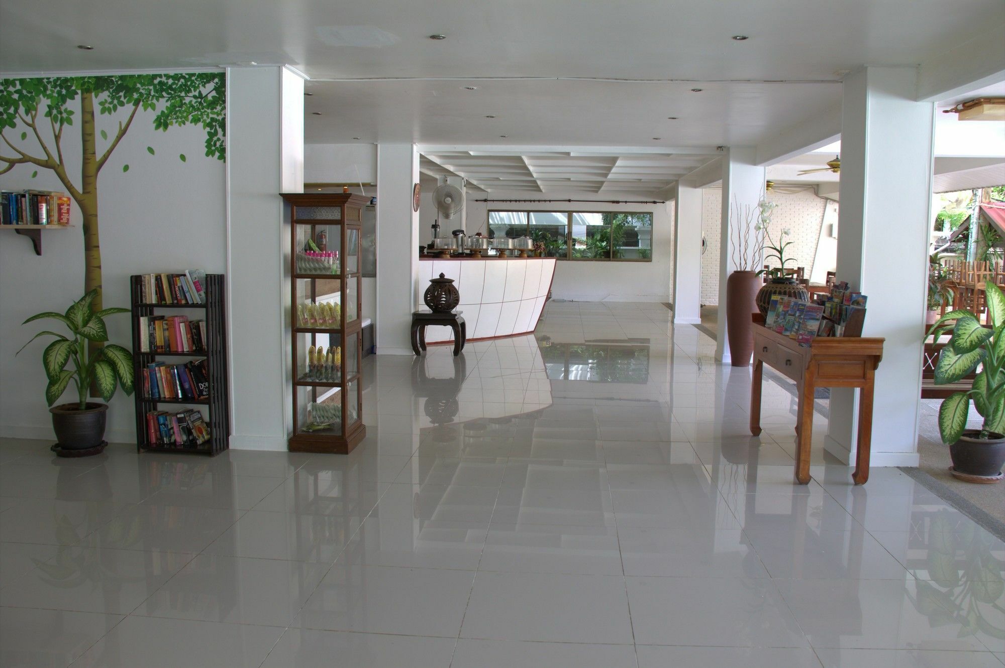 Surin Sweet Hotel エクステリア 写真