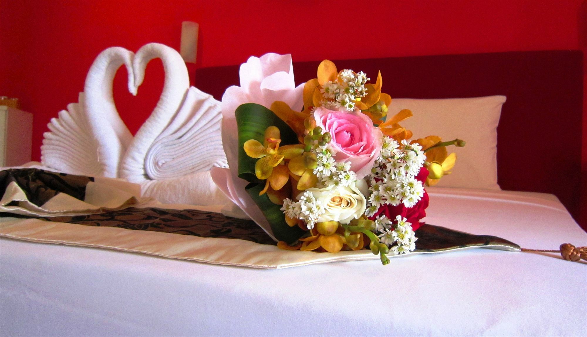 Surin Sweet Hotel エクステリア 写真