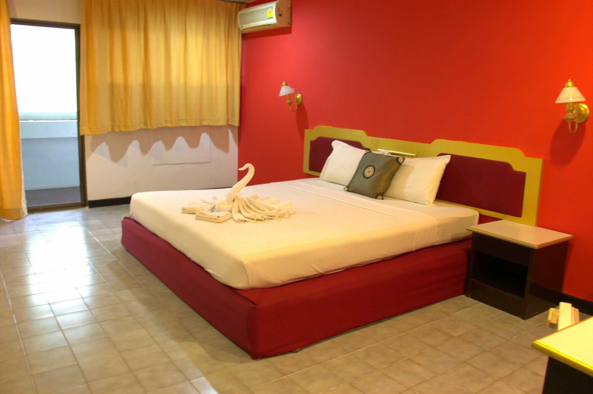Surin Sweet Hotel エクステリア 写真